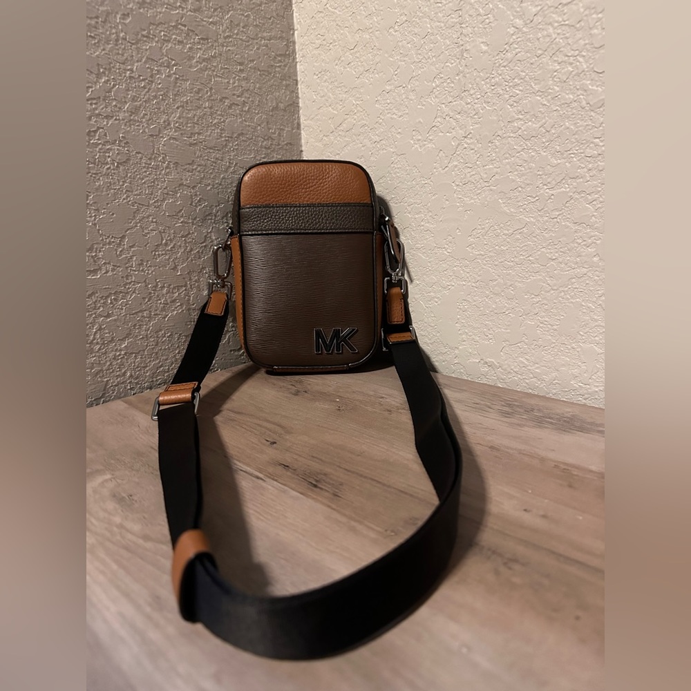 Michael Kors Crossbody Bag
